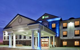 Holiday Inn Express & Suites Mcpherson